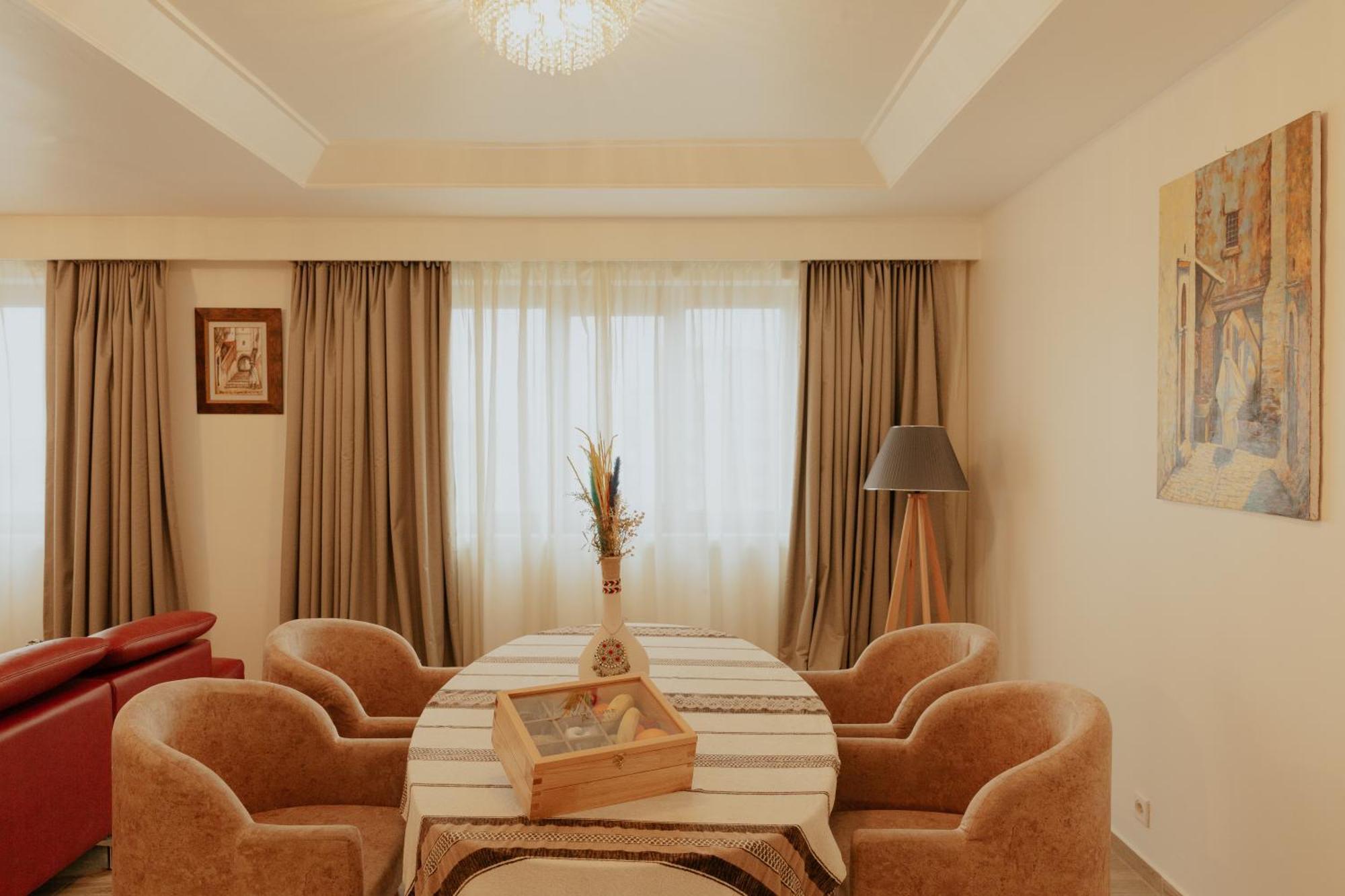 Hotel Mercure Alger Aeroport Dar el Beïda Kültér fotó A living room